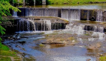 Slow Exposure  Waterfalls in The City located in Pennsylvania