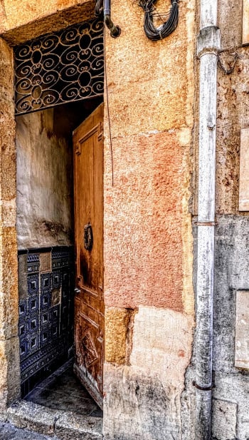 Residential Building in Old City Center Tarragona Spain #2